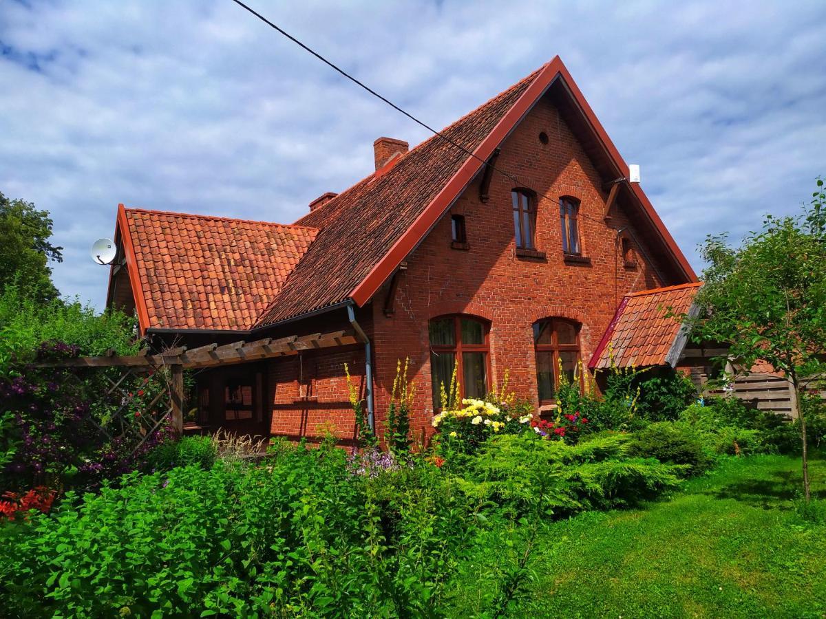 Lesniczowka Zawilec Budry Bagian luar foto